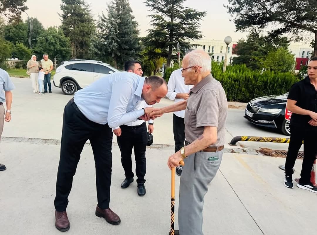 Şehit Aileleri Ve Gaziler Karadeniz Turuna Uğurlandı (9)