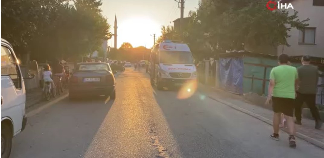 Bolu’da Komşular Arasında Yumruklu Kavga 3 Yaralı.jpg3
