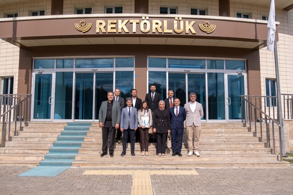 Bai̇bü'de Si̇gortacilik Sektör Temsi̇lci̇leri̇ İşbi̇rli̇ği̇ Protokolü (3)