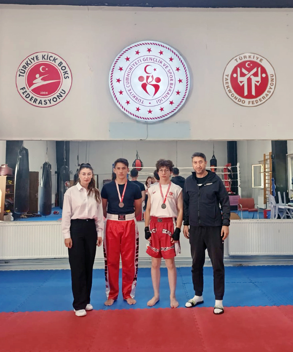 Kick Boks Mengen2