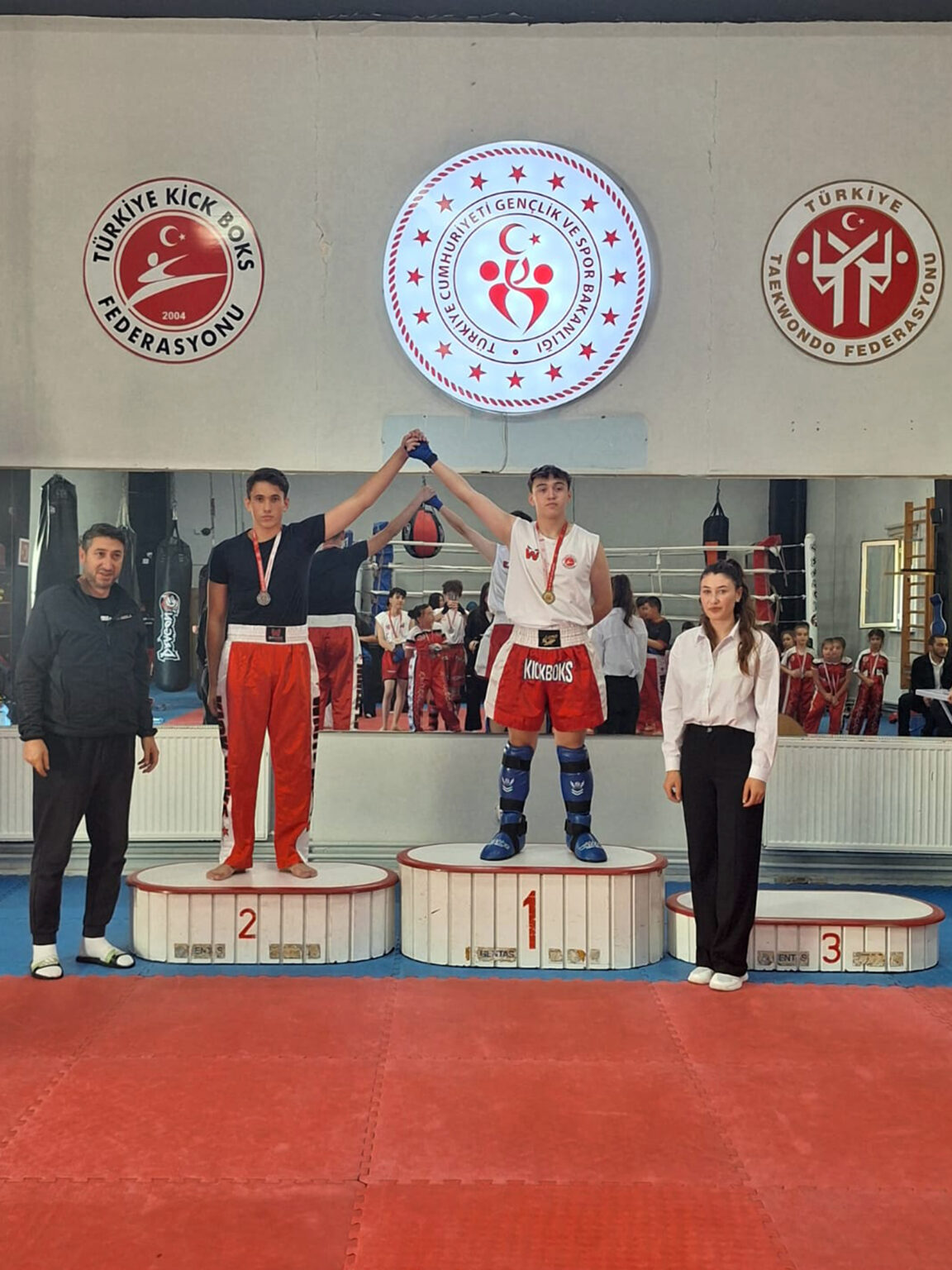 Kick Boks Mengen4