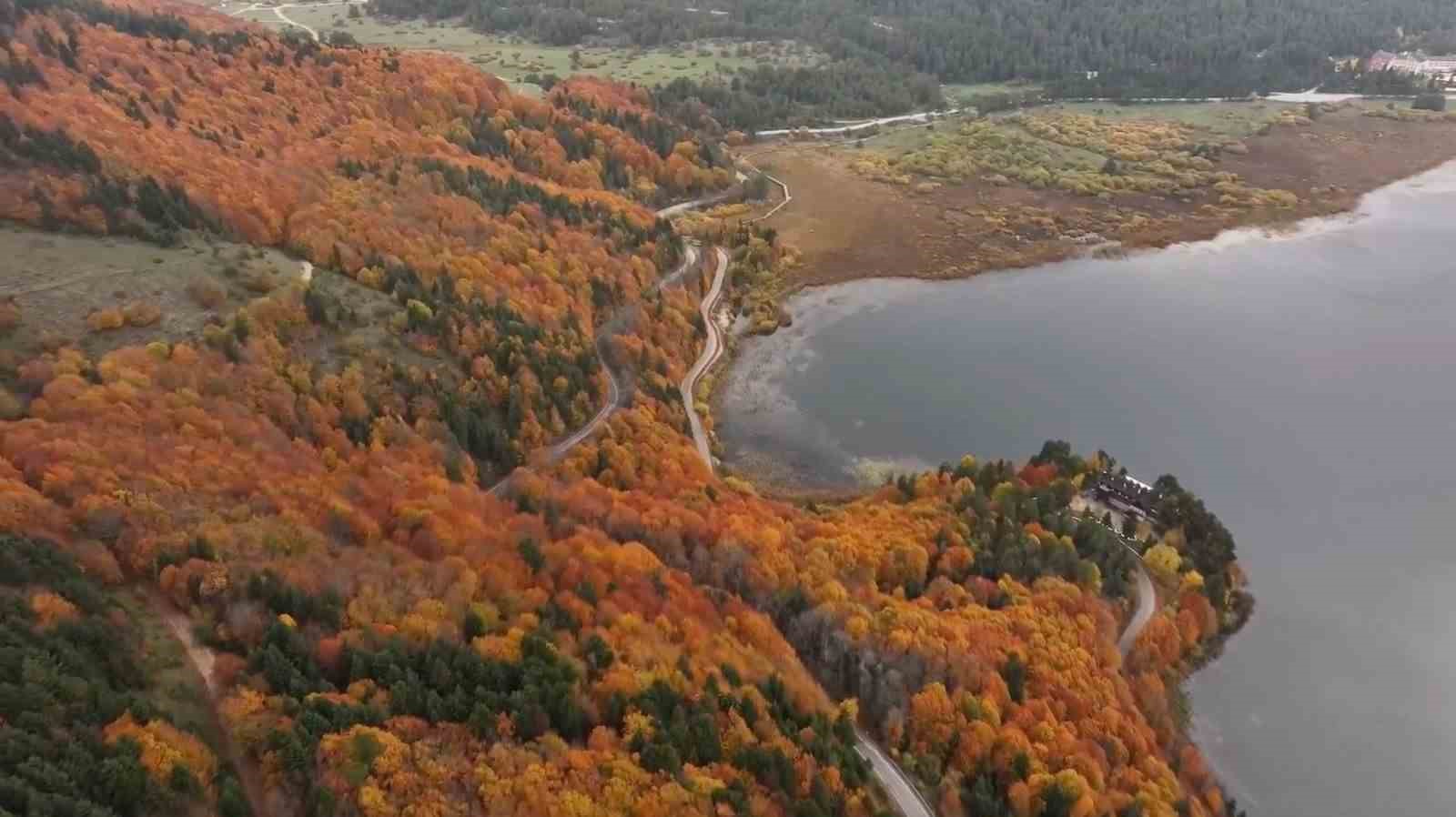 Bolu’nun Doğa Harikası Abant’ta Ziyaretçiler Akın Etti (1)