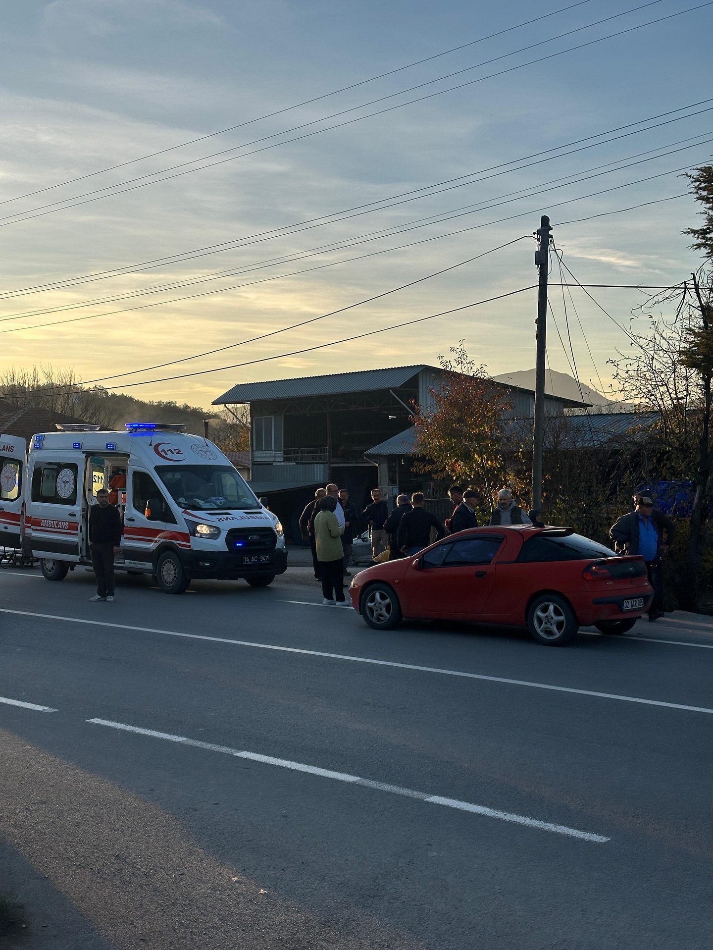 Opel Tiğra Marka Araç Kaza Yaptı (3)