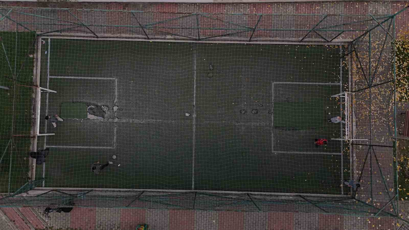 Tarlaya Çevirdiler (1)