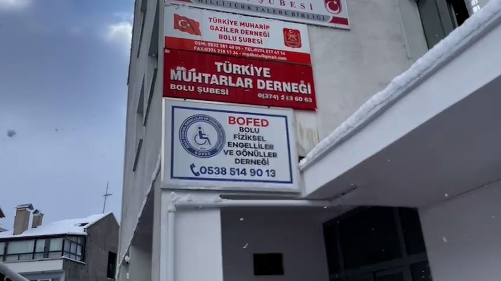 Engelller Derneğini Soydular (1)