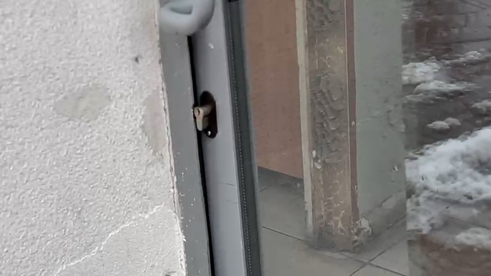 Engelller Derneğini Soydular (2)