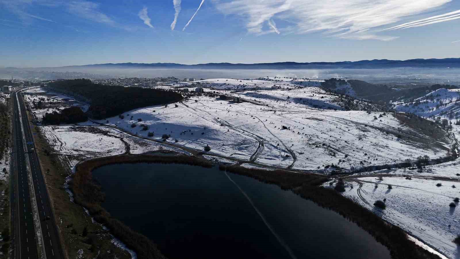 Kar Ve Güneş Kartpostallık Görüntüler Oluşturdu (2)