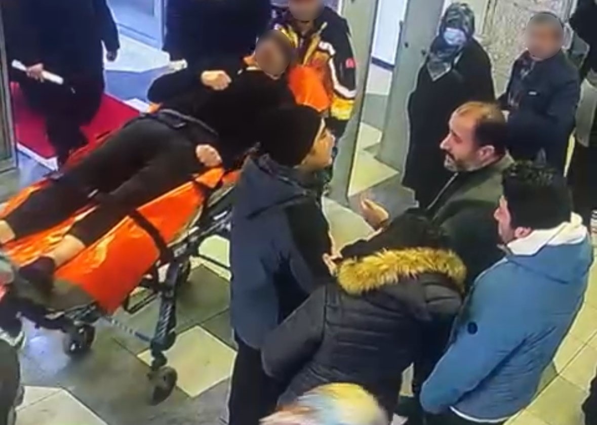 Hastane Müdür Yardımcısı Ile Sendika Başkanı Arasında Klima Kavgası Kamerada (1)