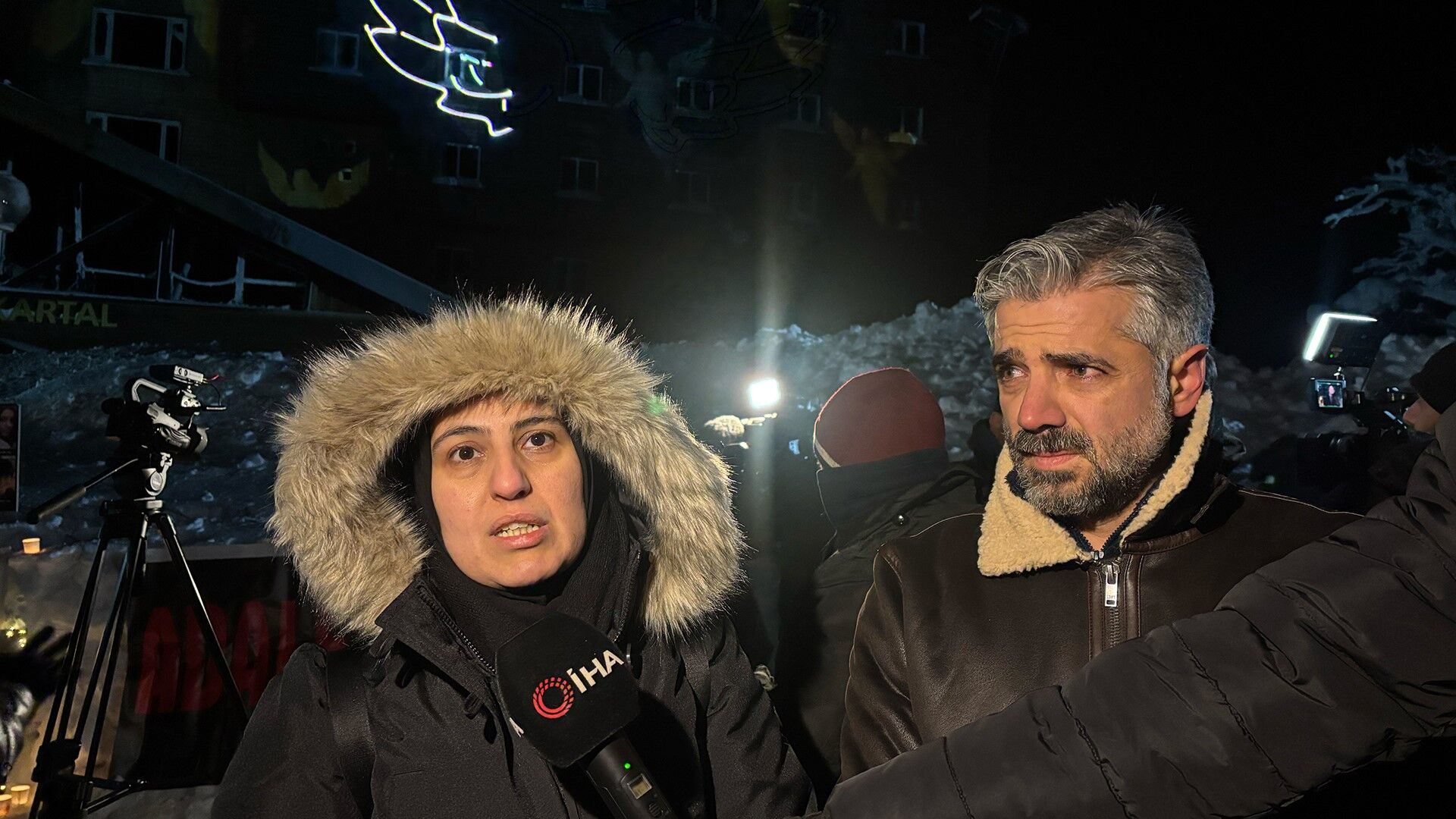 Kartalkaya Yangın Faciasının Birinci Yıldönümünde Acılı Aileler Otel Önünde Bir Araya Geldi (3)