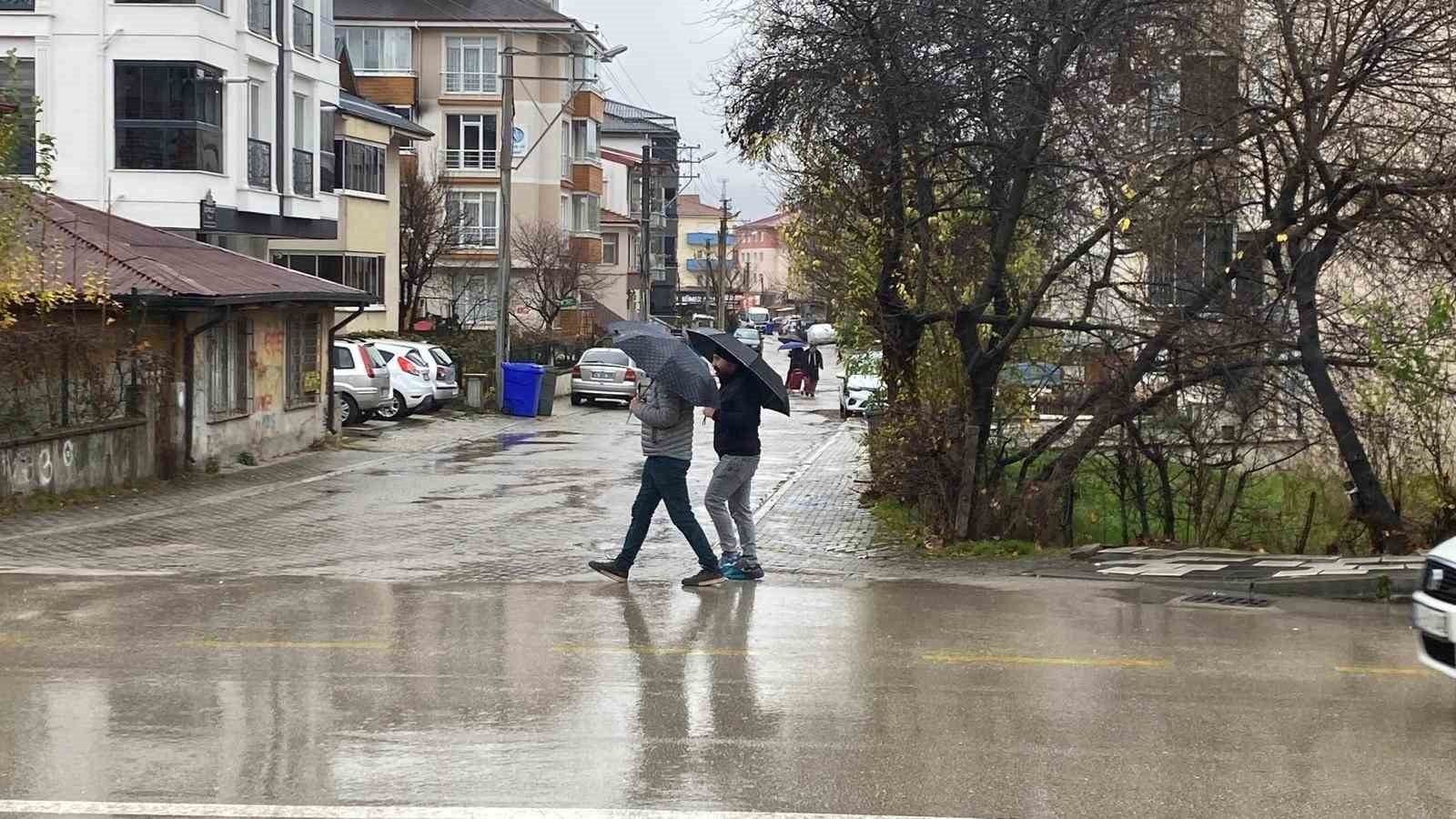Bolu Valiliğinden Sel Ve Su Baskını Uyarısı (2)