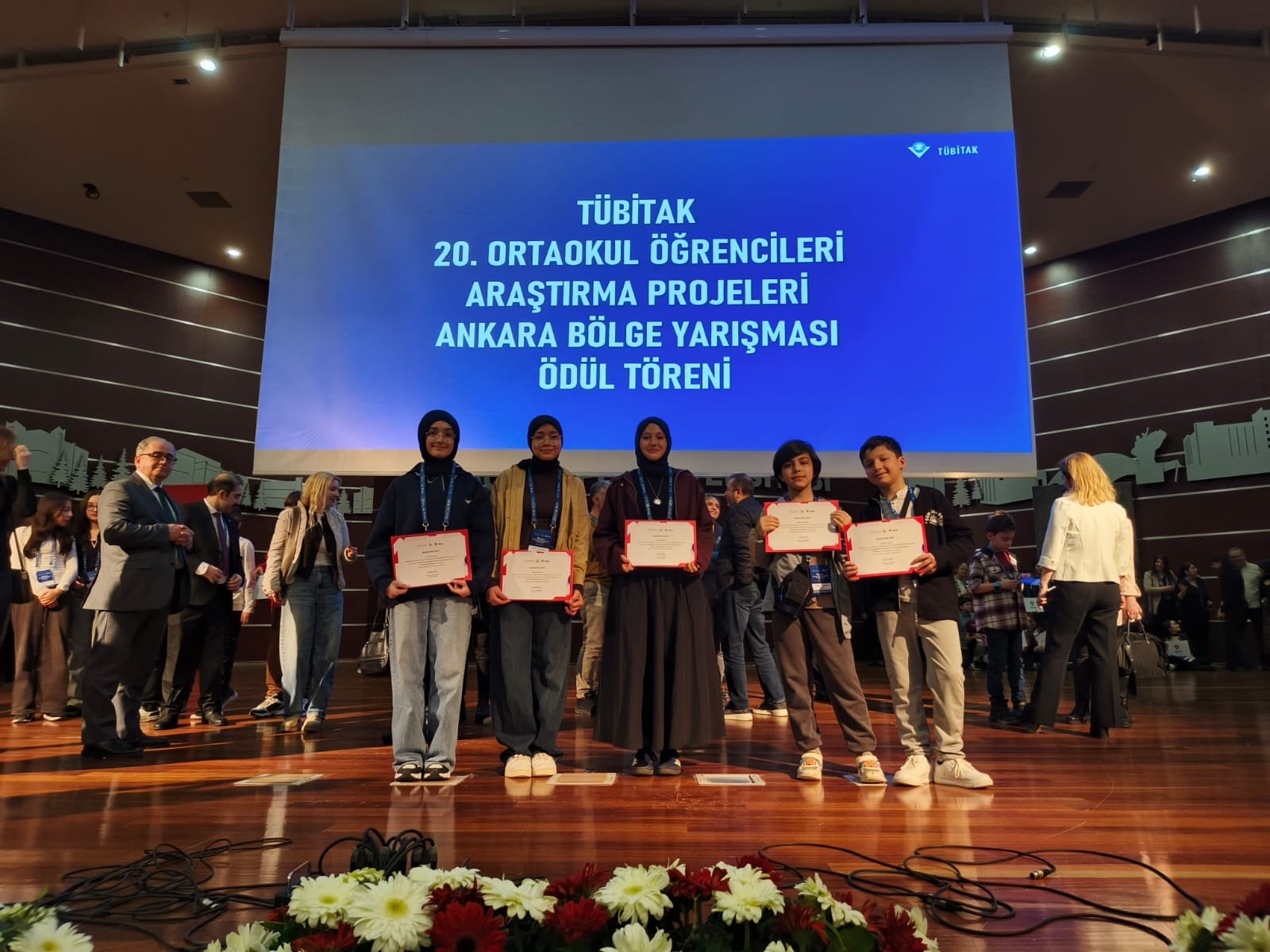 Akşemseddi̇n İmam Hati̇p Ortaokulu’ndan Gurur Veren Büyük Başari (2)