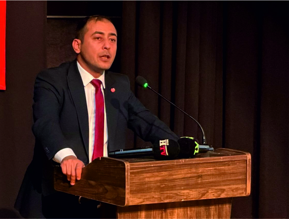 YENİ PARTİ’DE ÇETİN UÇ TEKRAR ADAY GÖSTERİLDİ