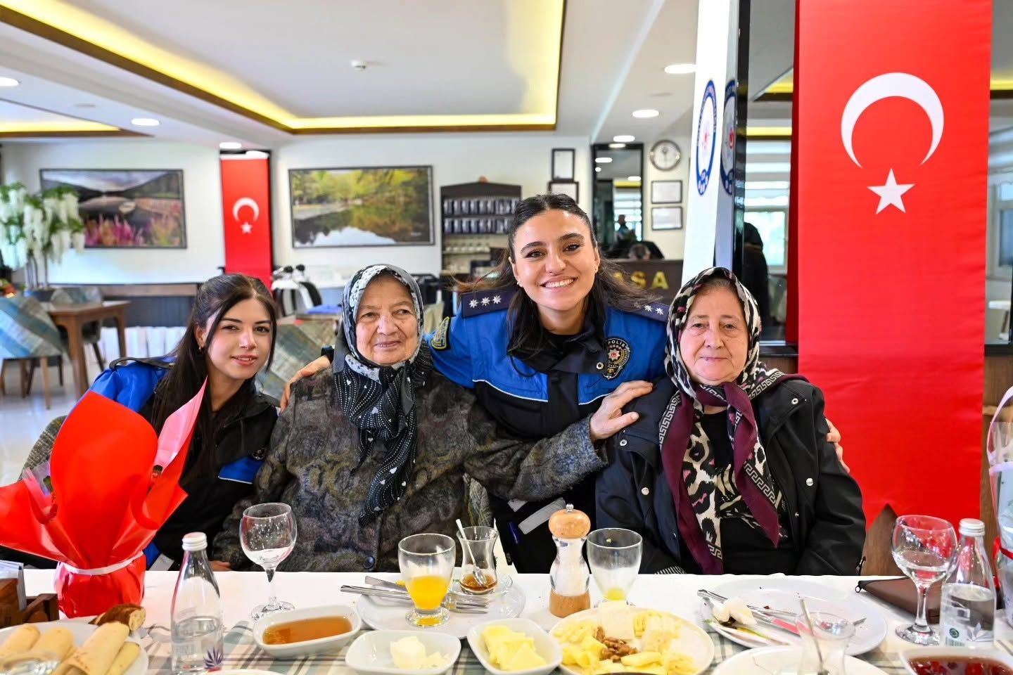 Bolu’da Yaşlılar Için Anlamlı Buluşma (12)
