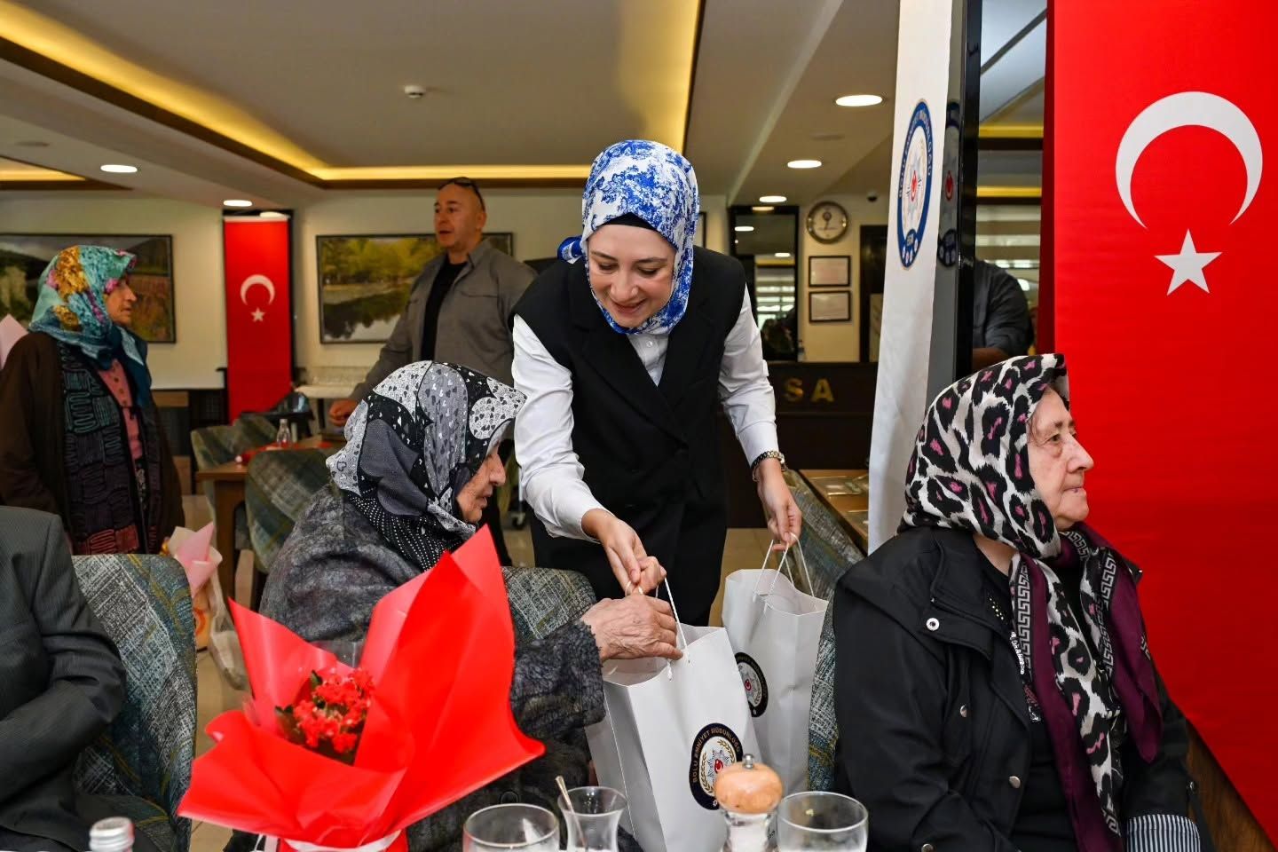 Bolu’da Yaşlılar Için Anlamlı Buluşma (4)