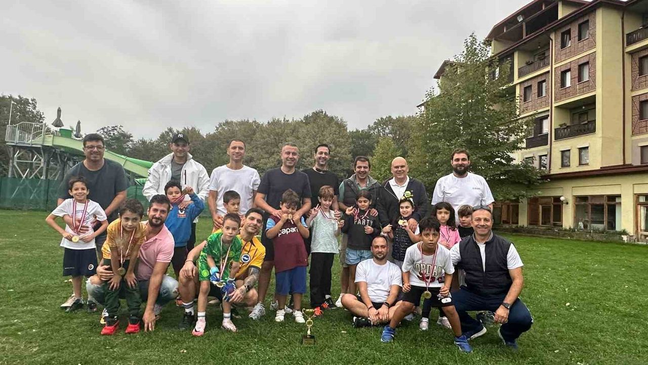 Halit Ergül’ün kızı Ceyda Hacıbekiroğlu velilere facia oteline pazarlama etkinliği düzenlemiş