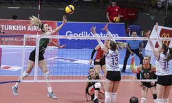 Voleybolda Kadınlar 1. Lig yarı final etabı sona erdi.