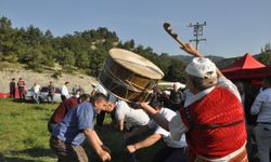 Baba mesleğini 58 yıldır sürdürerek geçimini sağlıyor