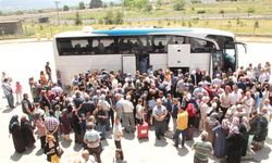 Bolu’dan Gidecek Son Hacı Adayları Dualarla Kutsal Beldelere Uğurlandı