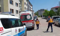 Çilingir yardımıyla kapıyı açan polis yaşlı adamı evinde ölü olarak buldu