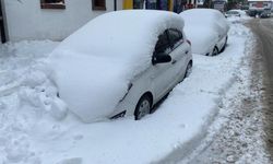 Bolu'da kar kalınlığı 30 santimetreye ulaştı