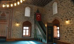 Kanuni Sultan Süleyman Camii'nde Tarihi An: 7 Yıl Sonra İlk Cuma Namazı