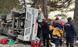 Freni Boşalan Minibüs Kazası: Kartalkaya Yolunda 14 Yaralı