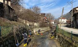 Sonunda! Mudurnu'da Dereler temizleniyor