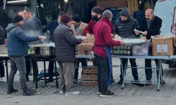 Pazar Yerinde İftar Yaptılar