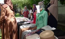 8 kadın halk eğitimde öğrendiği işçilikle, el emeği ürünlerle sergi açtı