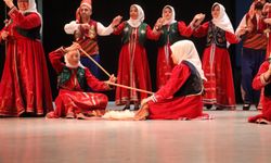 "Sanatın Işığında Öğretmenler" programı büyük beğeni topladı