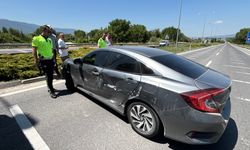 Tır, otomobili 60 metre sürükledi: Şans eseri yaralanan olmadı