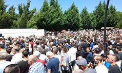 Gölde boğulan genç, gözyaşlarıyla son yolculuğuna uğurlandı