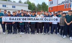 Öğrencilerden Filistin’e destek