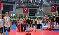 BOLU KİCKBOKS TAKIMI GİRESUNDA FIRTINA GİBİ ESTİ