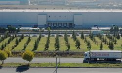 PARALARINI ALAMAYAN İŞÇİLER İŞ BIRAKTI