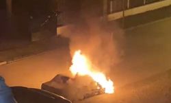 Tofaş otomobil alev alev yandı