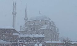 BURASI BOLU: GÜNE KARLA UYANDIK