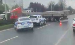 Bolu’da Tır Makasladı, D-100 Felç Oldu