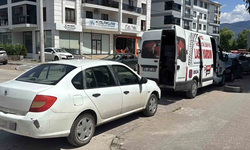 Bolu'da Eski Alışkanlık Sürücülere Pahalıya Patladı: 20'ye Yakın Aracın Lastiği Patladı