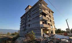 Bolu’da inşaatta feci kaza: 5. kattan düşen işçi ağır yaralandı