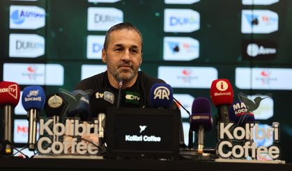 Yalçın Koşukavak: "Galibiyete seviniyorum ama birkaç maç daha var"