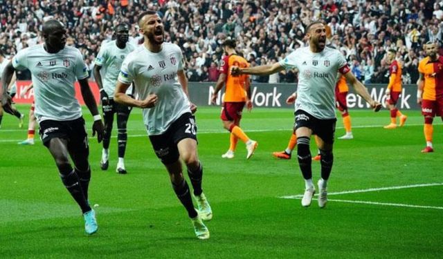 Beşiktaş, geriye düştüğü derbide Galatasaray'ı 3-1'lik skorla mağlup etti