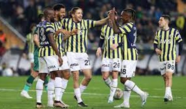 Fenerbahçe'nin golcü yıldızı Enner Valencia ile devam mı, tamam mı?