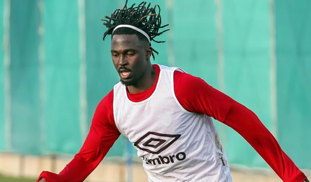 Traore Göztepe’de kalıyor