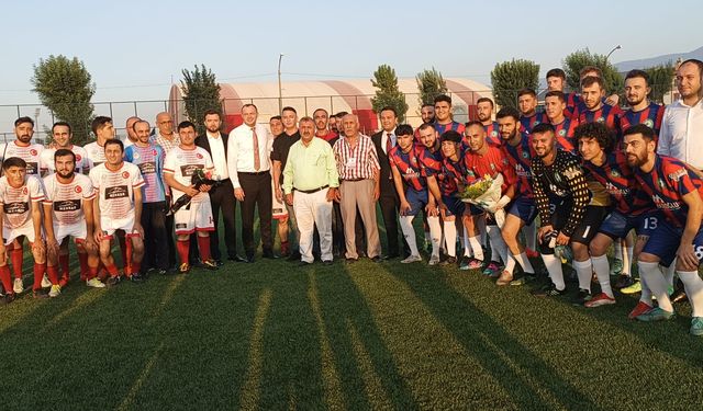 Bolu’da futbol turnuvası düzenlendi: turnuvaya 48 köy takımı katıldı