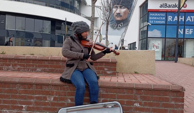 Müziğin Gücüyle Ruhlarına Dokunuyor