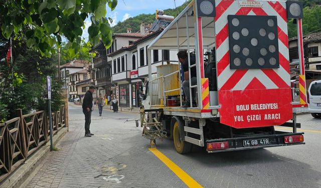 Bolu Belediyesi’nden Göynük’e destek