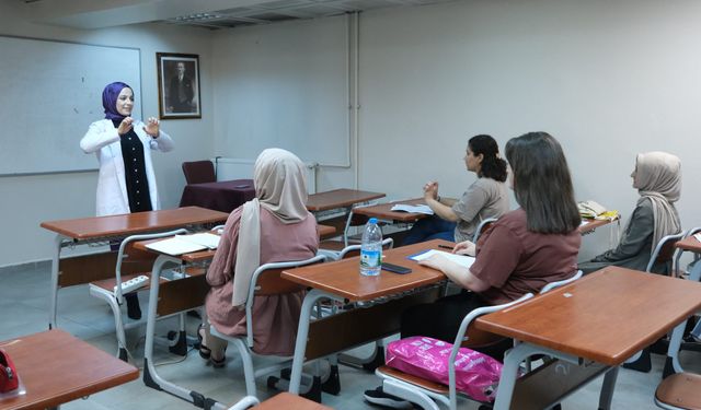 Bolu Belediyesi yaz kursları devam ediyor