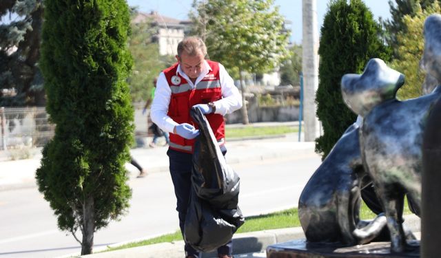 Bolu’da yere tüküren ve çöp atanlara 5 milyon 297 bin 463 TL ceza kesildi