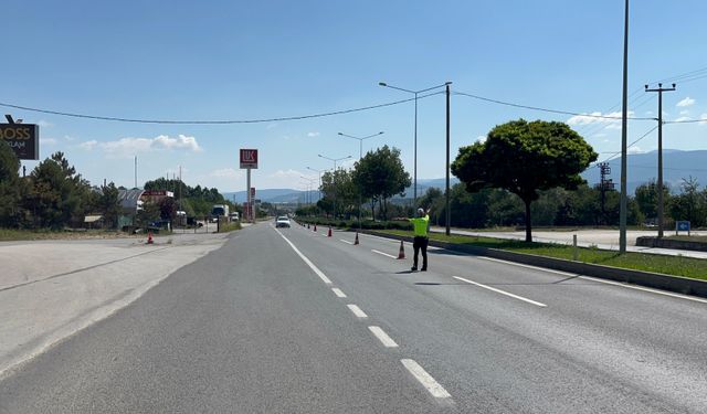 Şehrin giriş noktasında araçlar denetlendi